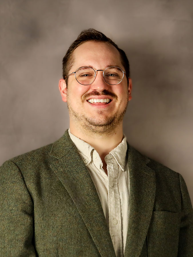 Headshot of Zach Winterrowd