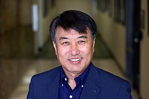 dr sung seek moon