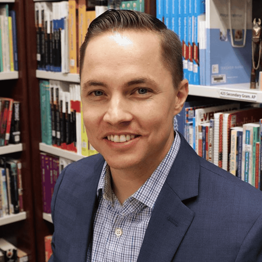 Dr Kevin Magill