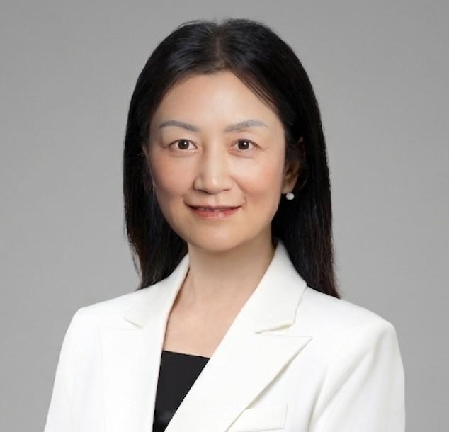 Headshot for Professor Dr. Ling Xu